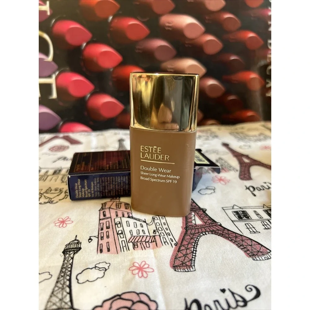 Estee Lauder Double Wear Sheer‎ Long-Wear SPF 19 Makeup Deep Spice 7w1-30mL